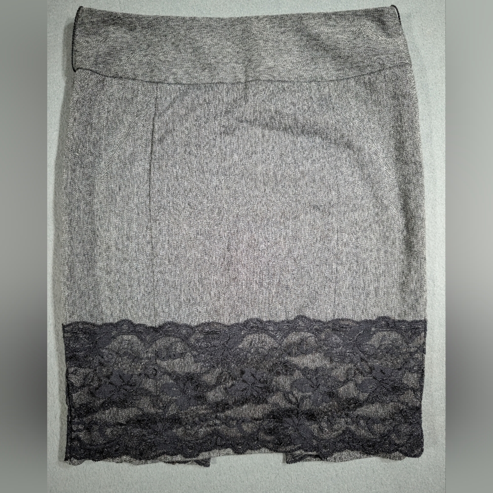 pencil skirt gray with black lace overlay hem Small